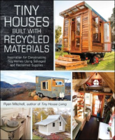 Tiny_houses_built_with_recycled_materials